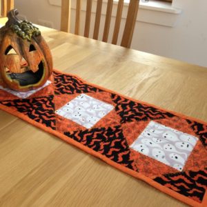 spooky table runner