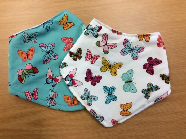 butterfly patterned bib set